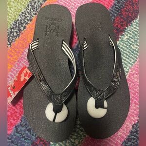 NWT KuaiLu Flip Flop Thong Sandals